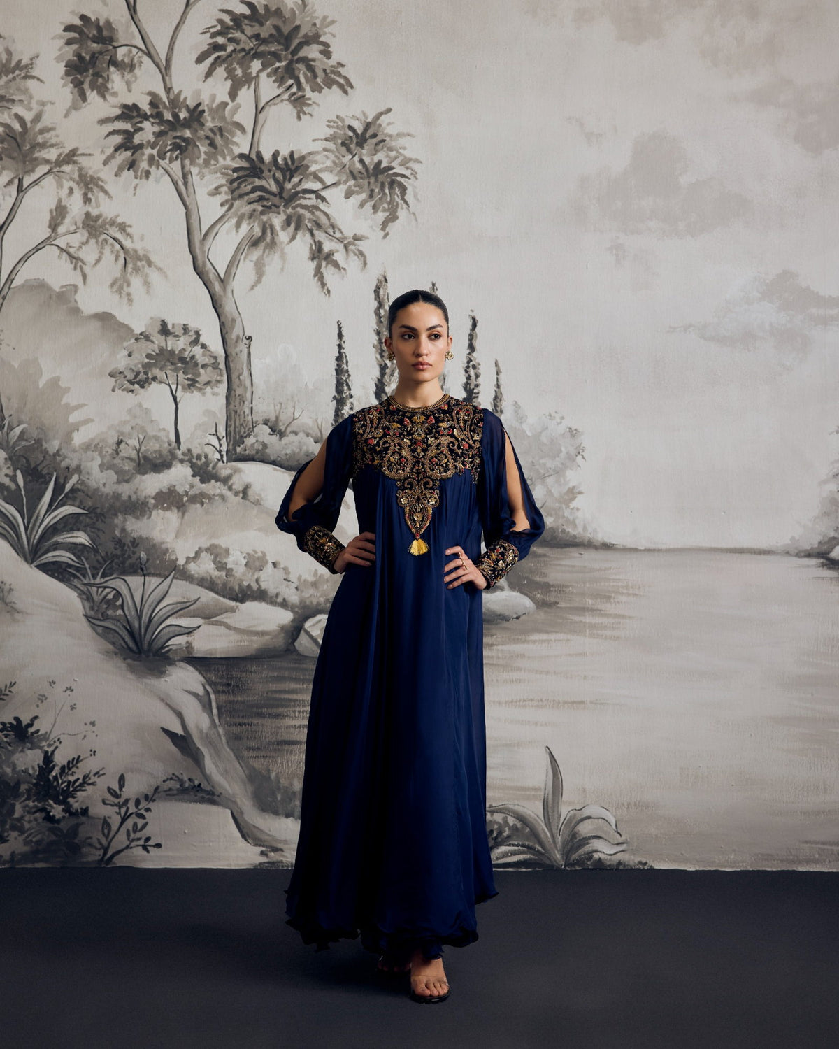 Inara Velvet Yolk Kurta Set