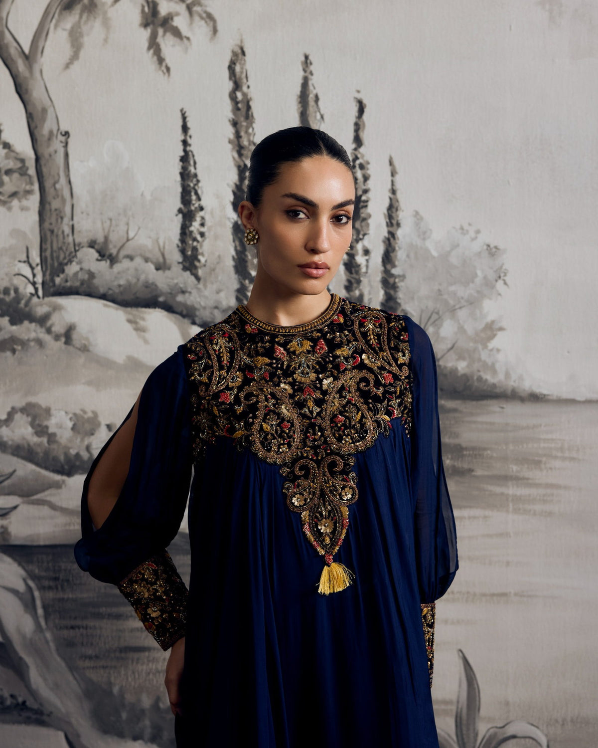 Inara Velvet Yolk Kurta Set