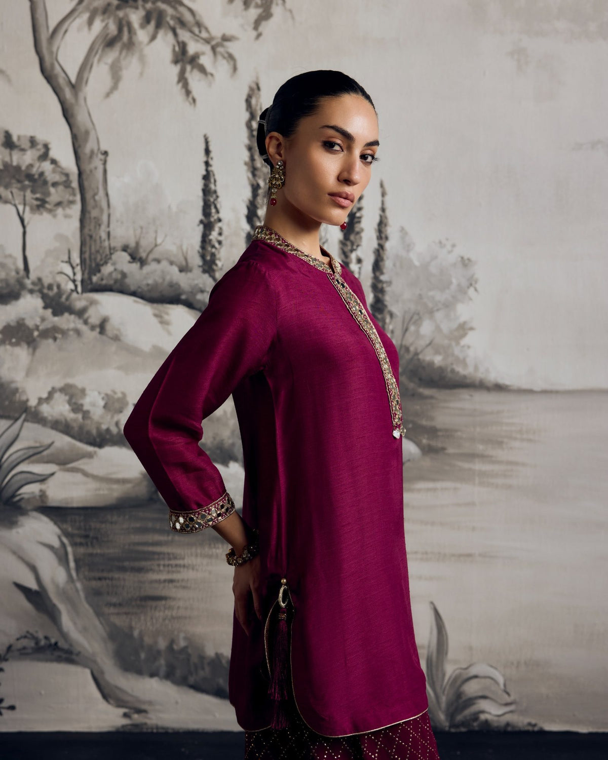 Wine Mukaish Draped Set