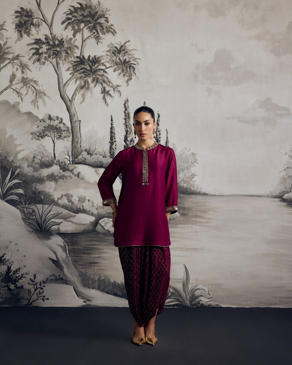 Wine Mukaish Draped Set