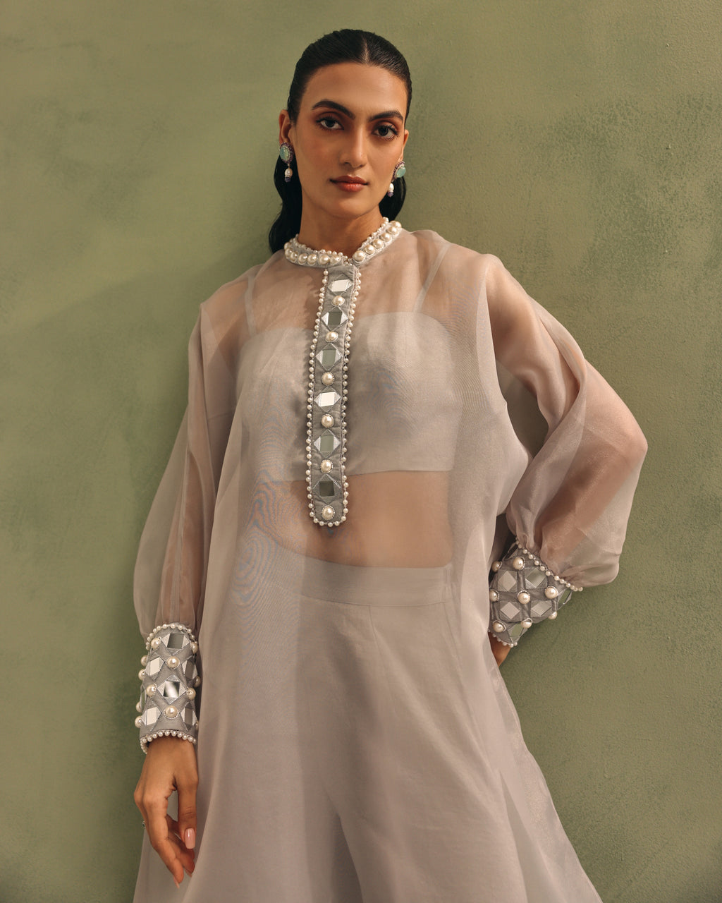 Lustrous Grey Mirror Set