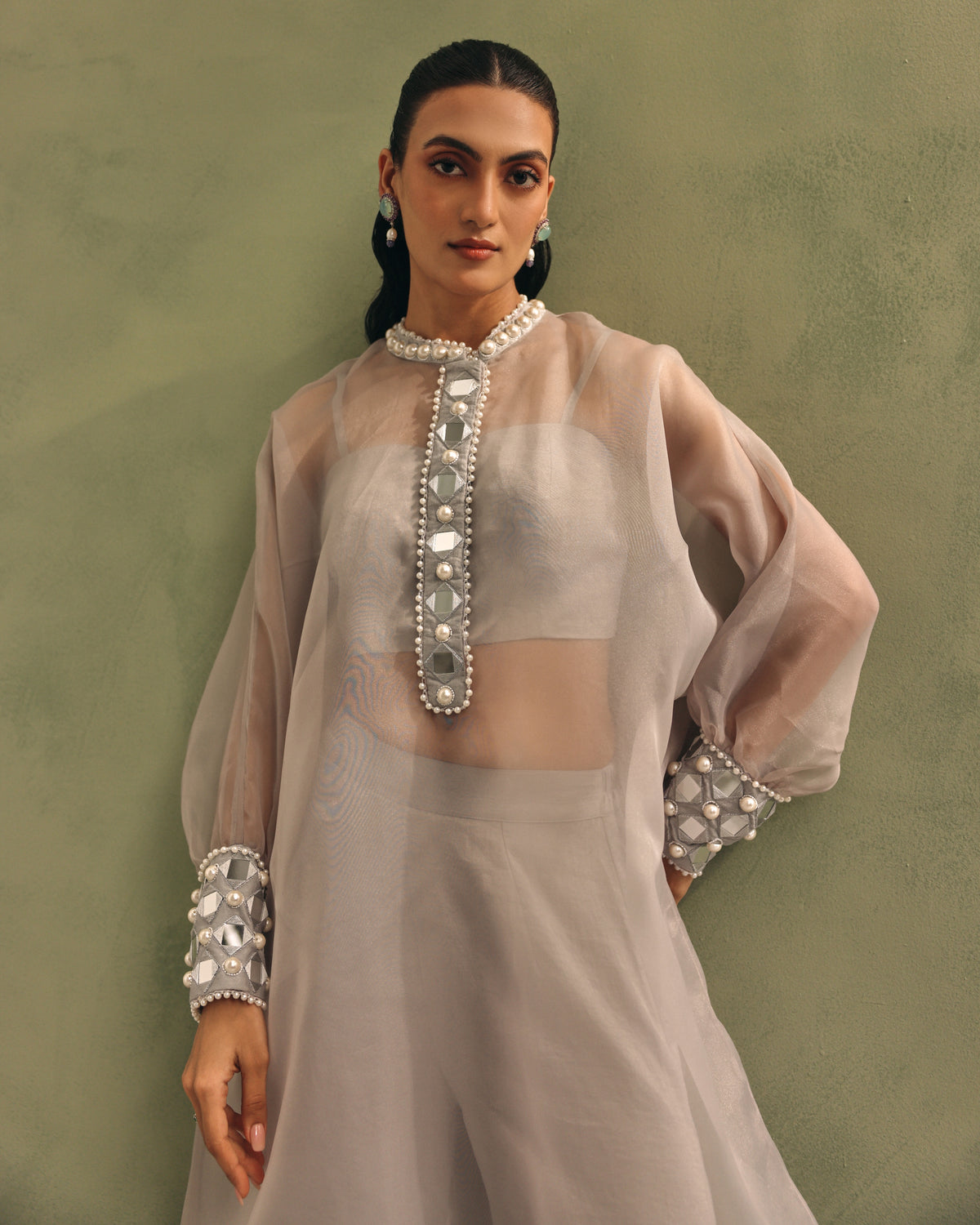 Lustrous Grey Mirror Set