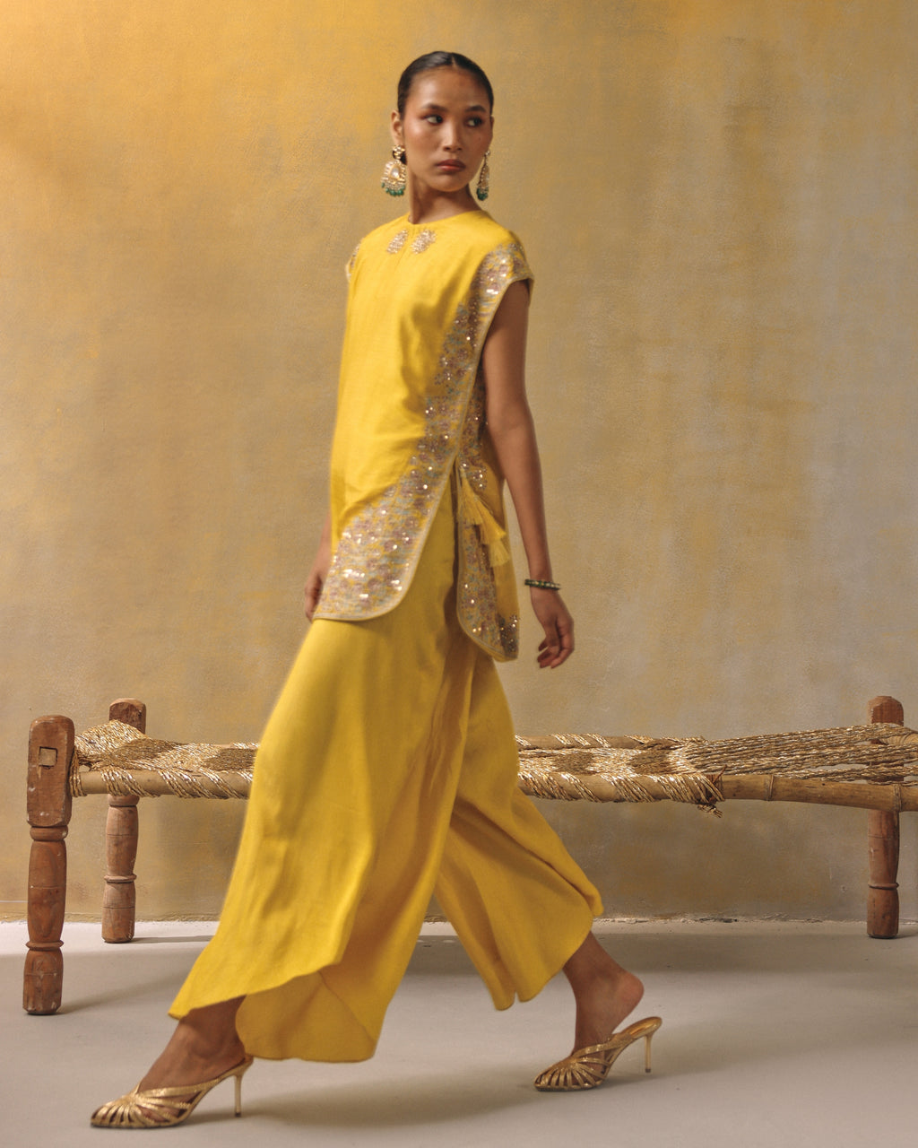 Musturd Radiance Kurta Set