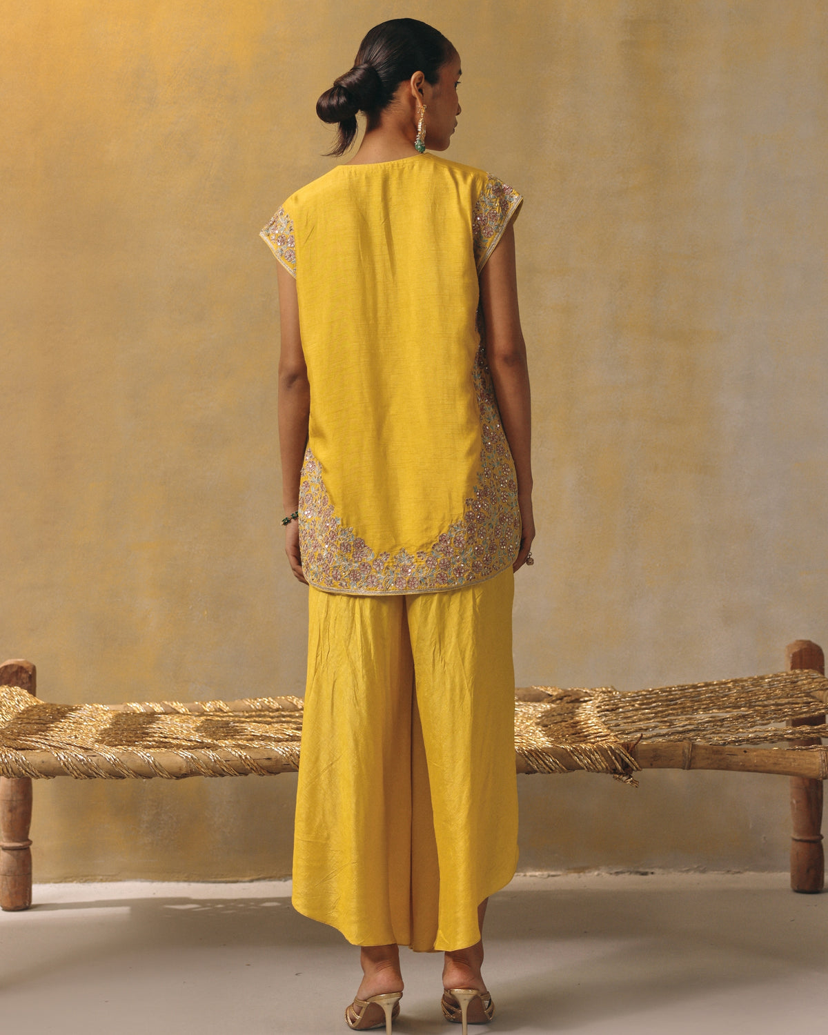 Musturd Radiance Kurta Set