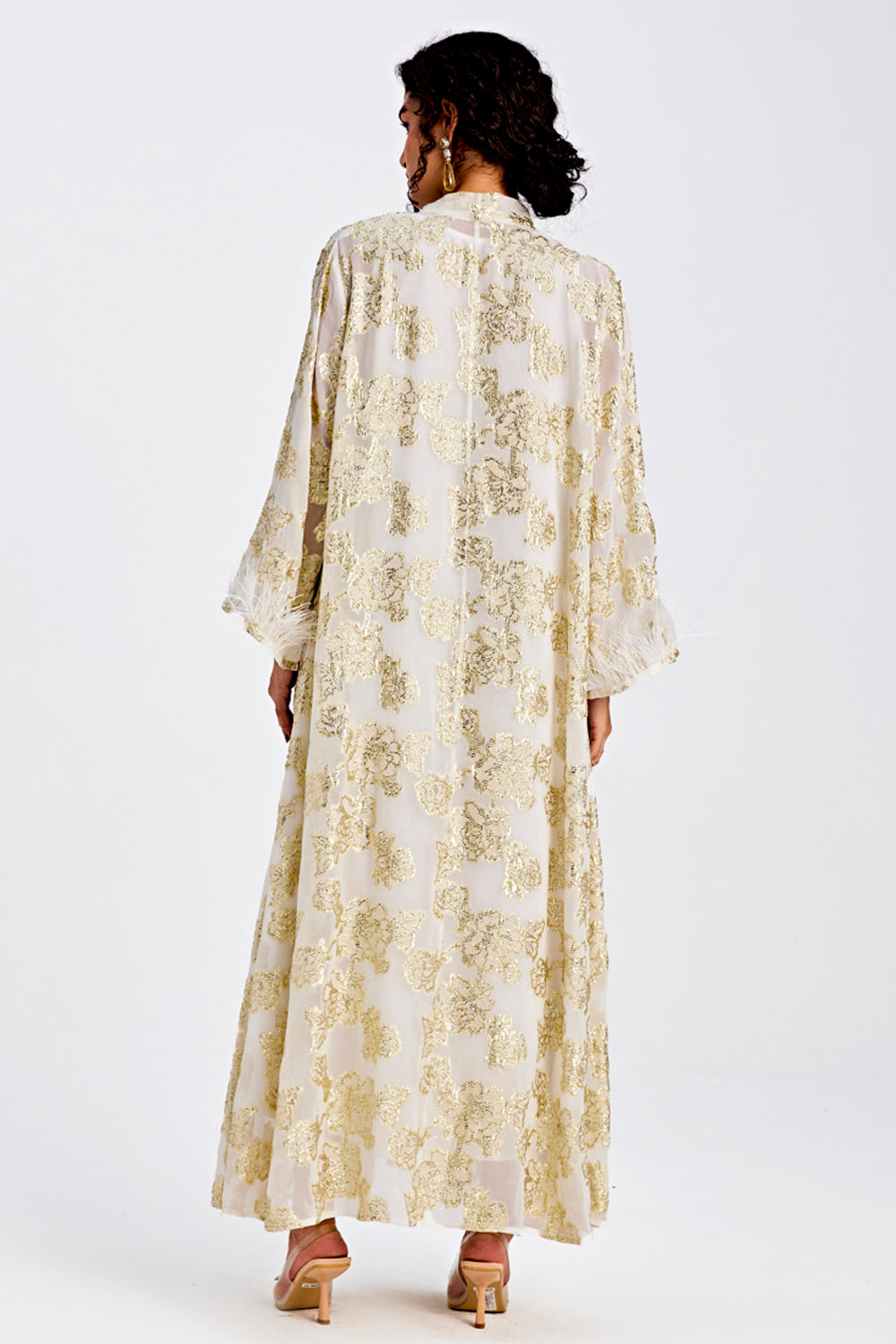 Ivory Kaftan