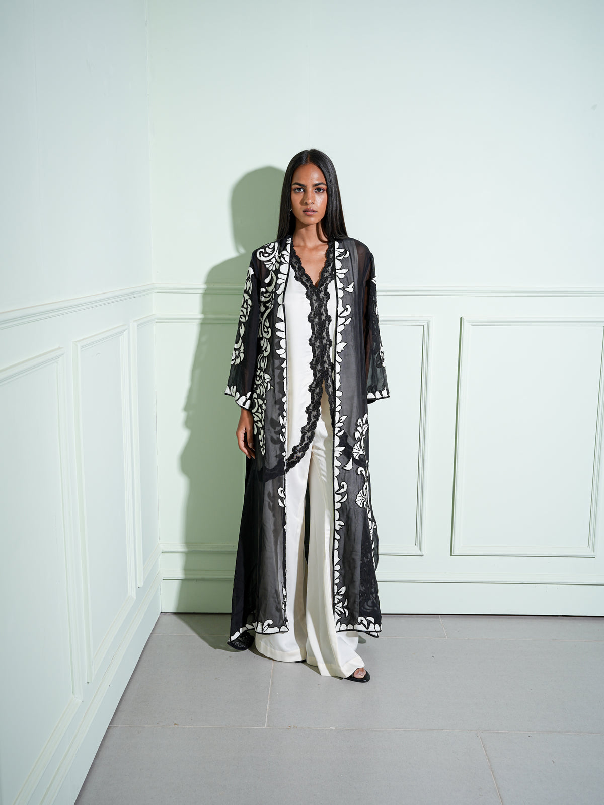 Ivory Noir Cape Set