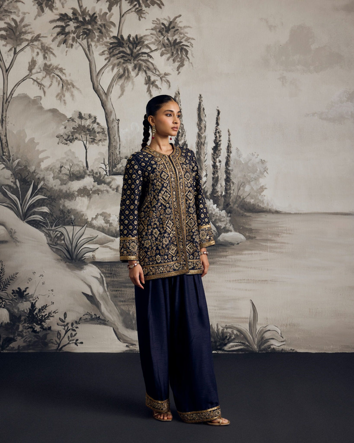 Midnight Zardosi Farshi Set